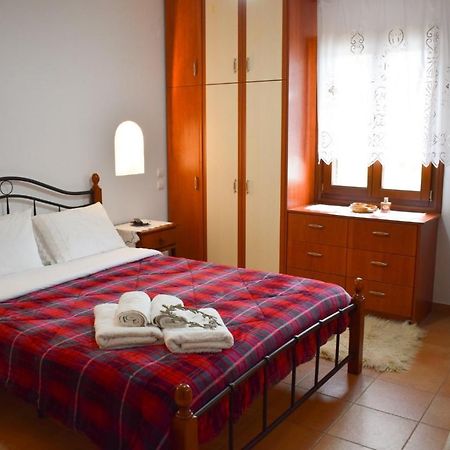 Sunshine House For 9, Cozy Set Up,Verandas, Sea View. 카르테라도스 외부 사진