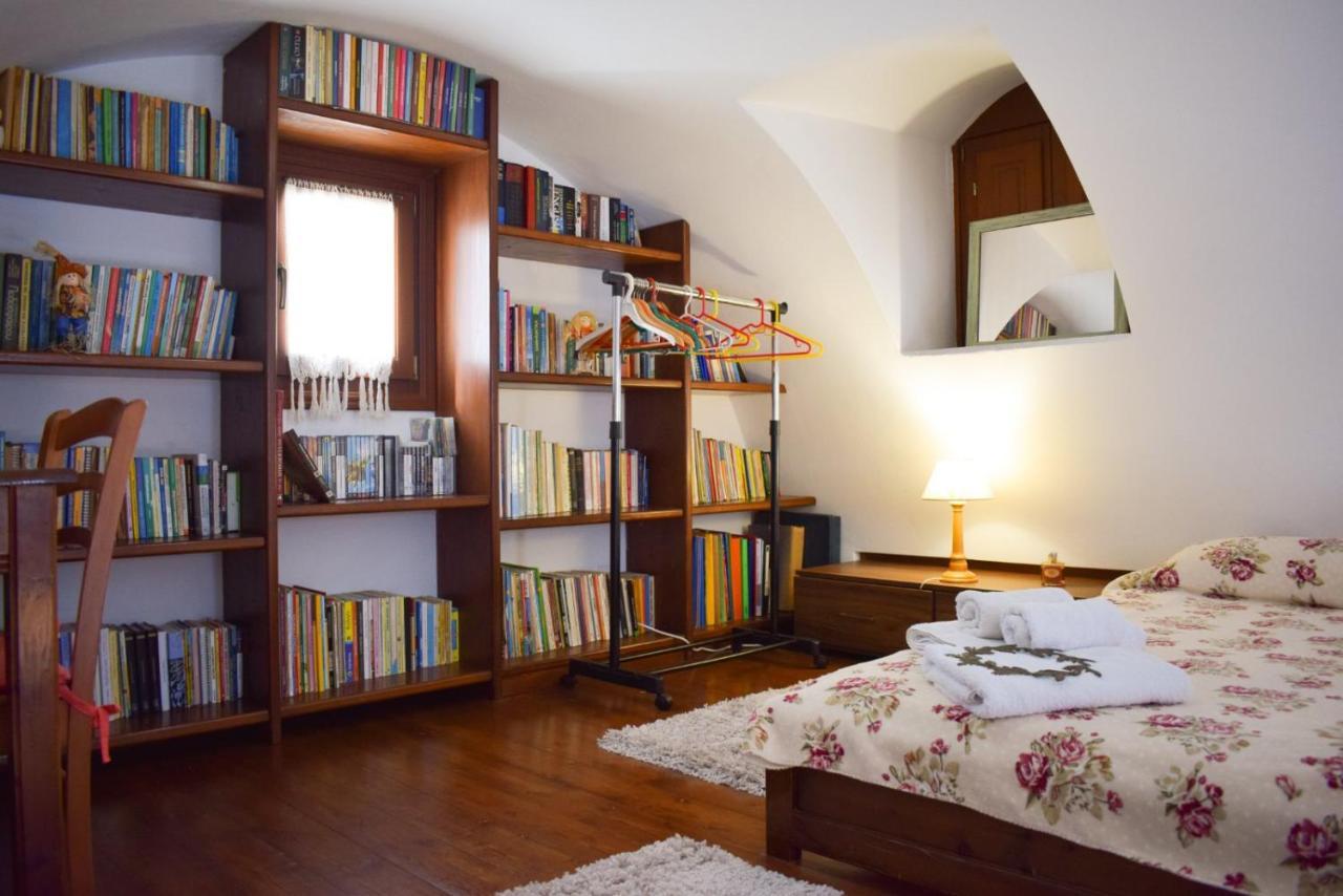 Sunshine House For 9, Cozy Set Up,Verandas, Sea View. 카르테라도스 외부 사진