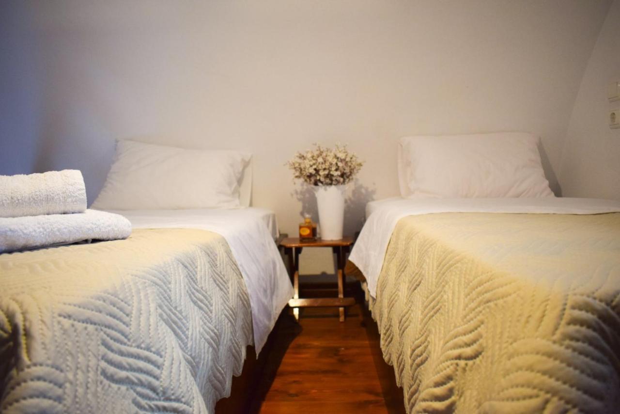 Sunshine House For 9, Cozy Set Up,Verandas, Sea View. 카르테라도스 외부 사진