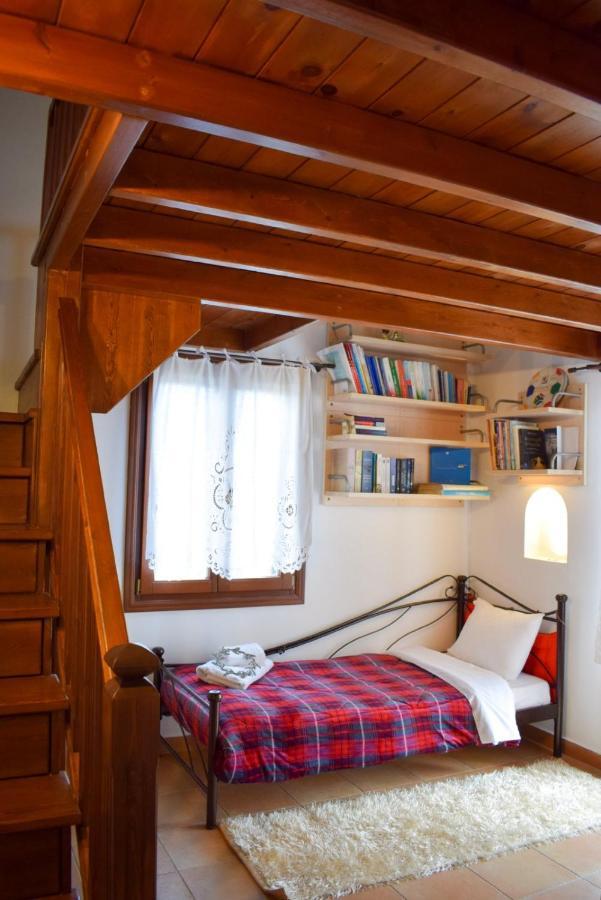 Sunshine House For 9, Cozy Set Up,Verandas, Sea View. 카르테라도스 외부 사진