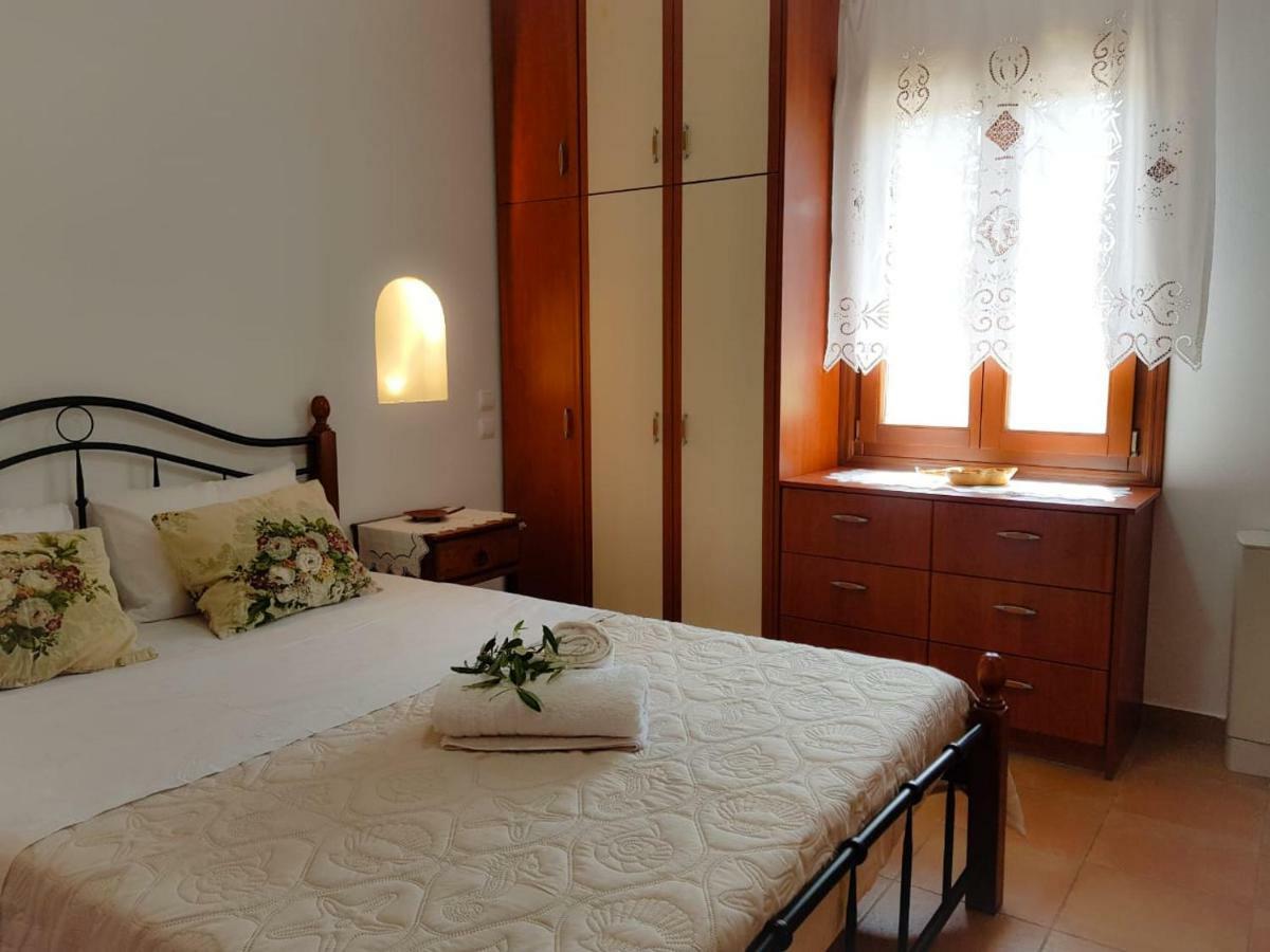 Sunshine House For 9, Cozy Set Up,Verandas, Sea View. 카르테라도스 외부 사진