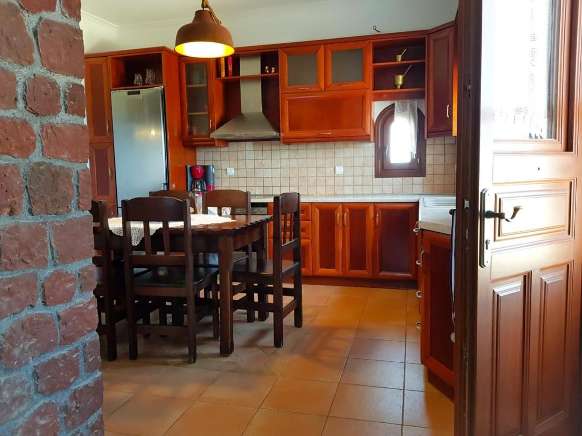 Sunshine House For 9, Cozy Set Up,Verandas, Sea View. 카르테라도스 외부 사진